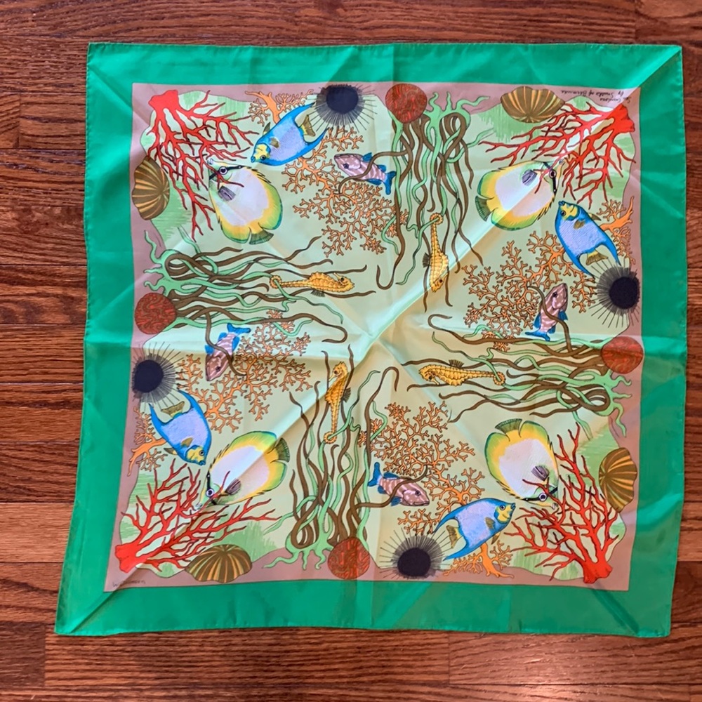 SMITH'S OF BERMUDA | "Sea Gardens" Scarf | 23" x 23"